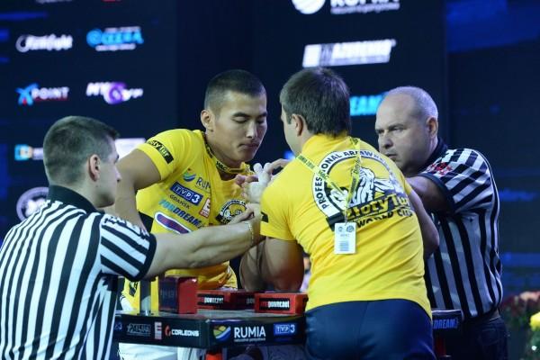 zloty-tur-armwrestling-world-cup-and-disabled-201621